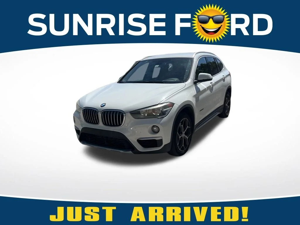 2016 BMW X1 xDrive28i's photo