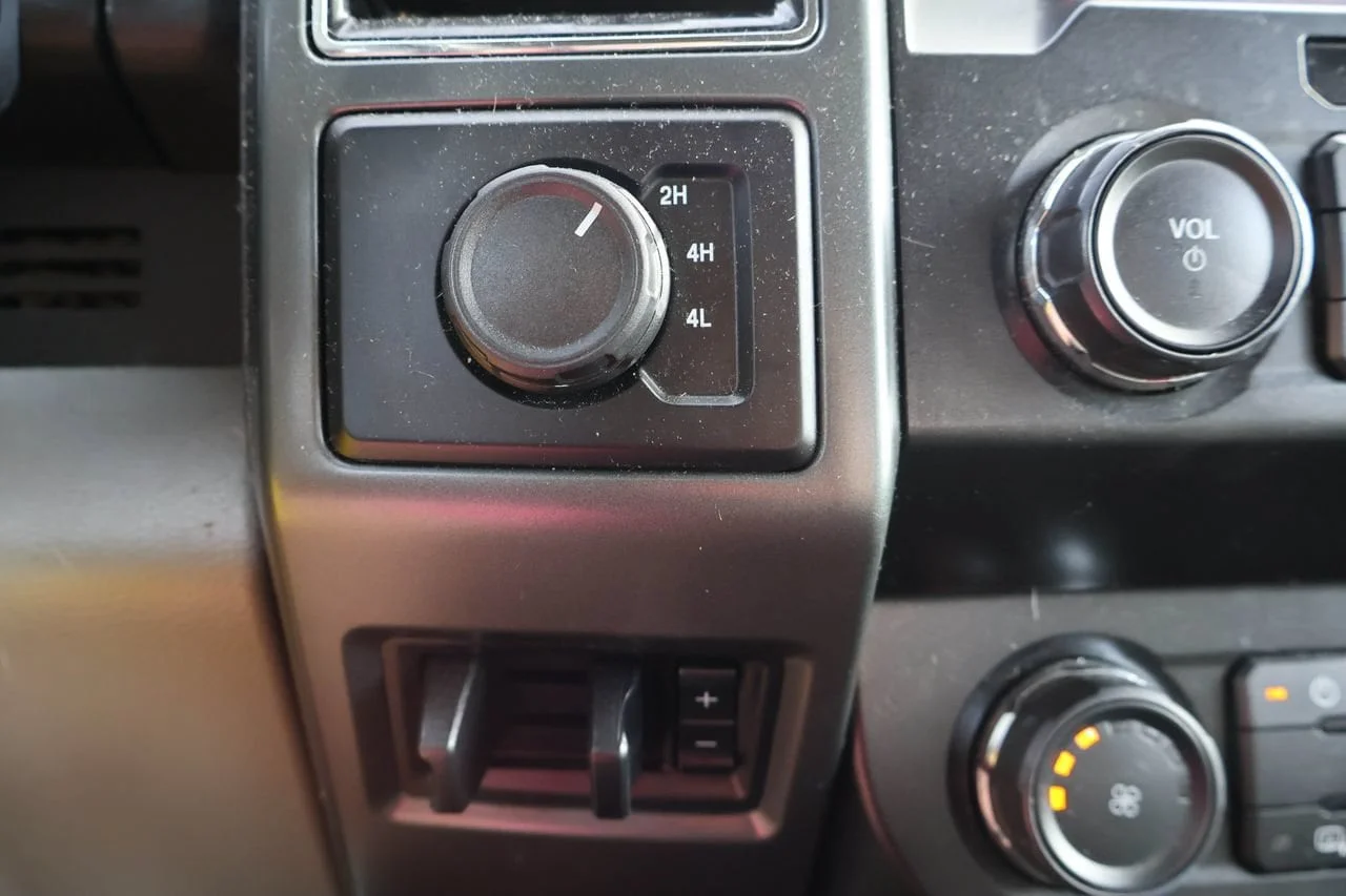 Used 2022 White Ford XLT image 18