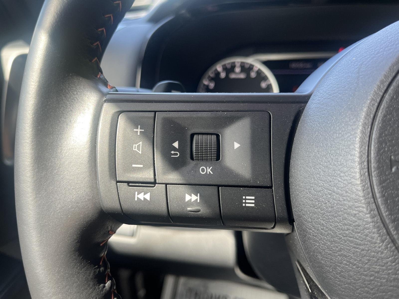 Used 2025 Glacier White Nissan Rock Creek image 29