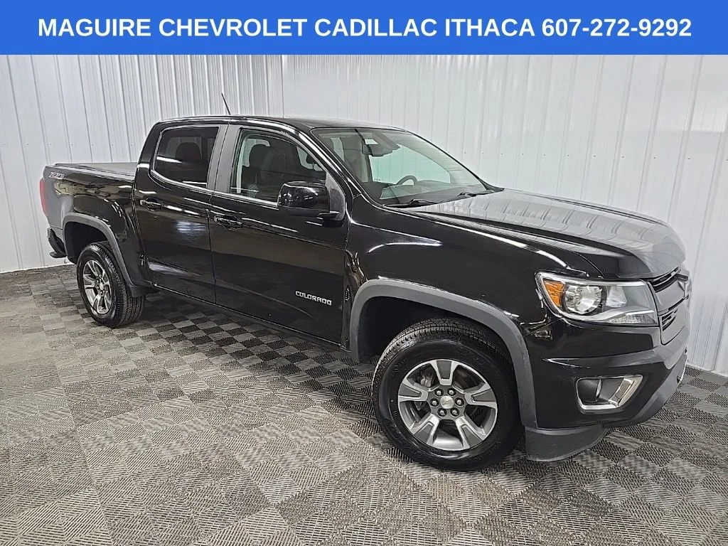 Used 2019 BLACK Chevrolet 4WD Z71 image 7