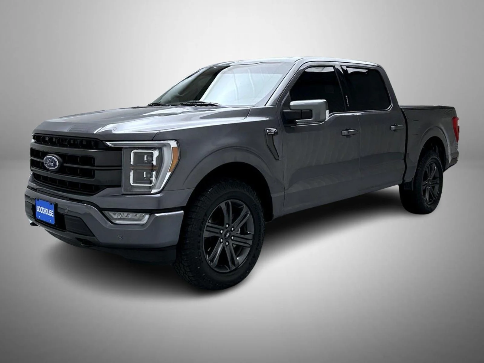 Used 2023 Gray Ford Lariat image 1