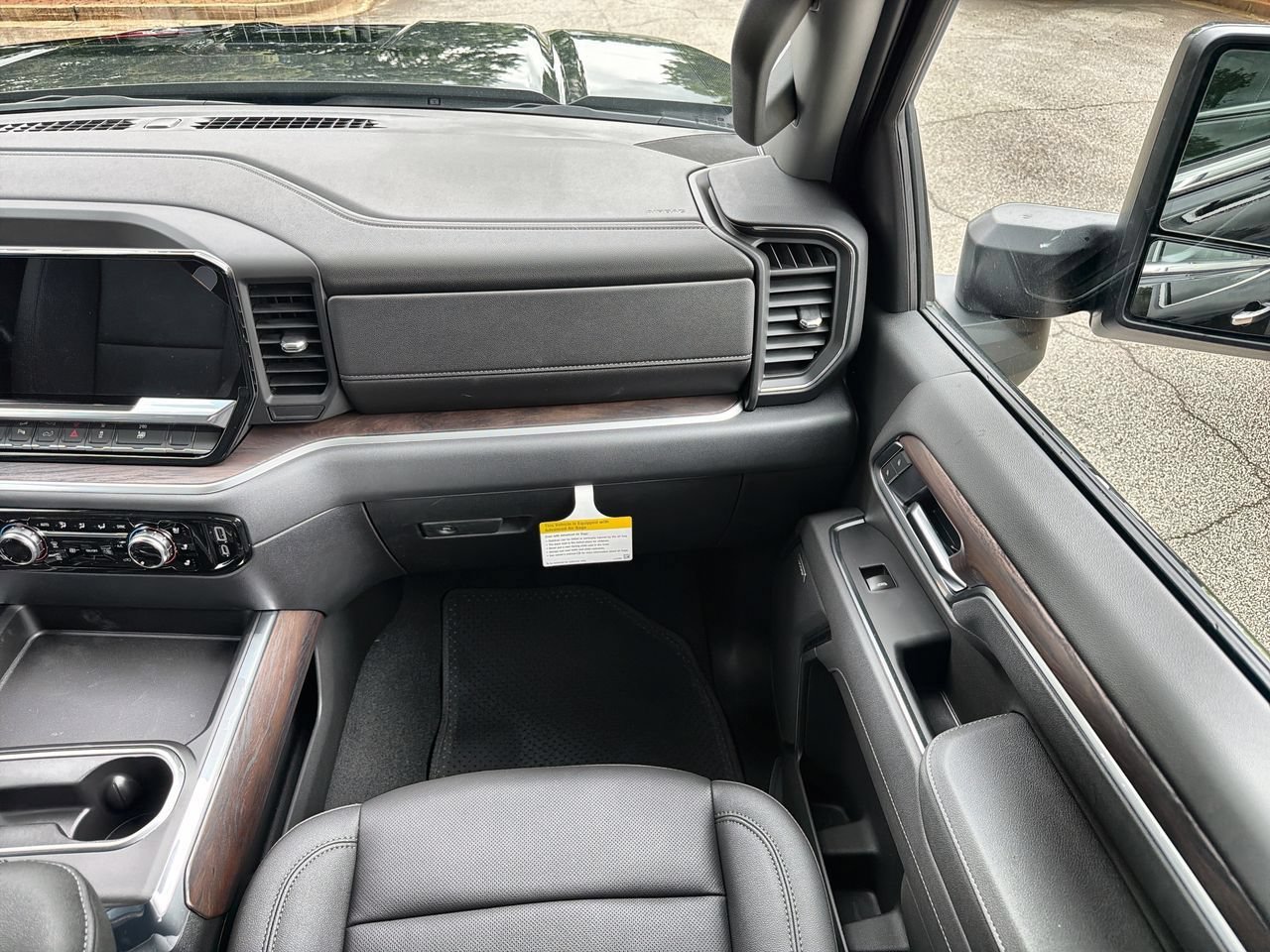 New 2026 Onyx Black GMC SLT image 24