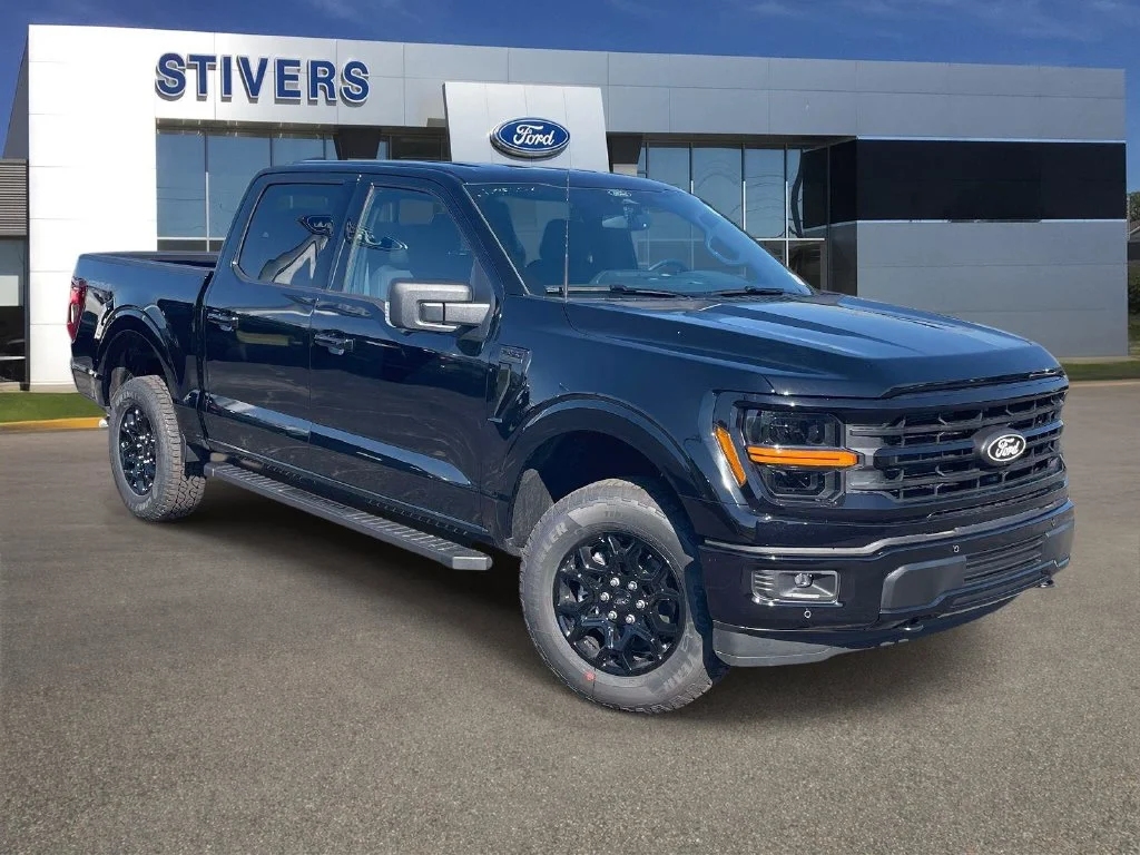 New 2026 Black Ford XLT image 1