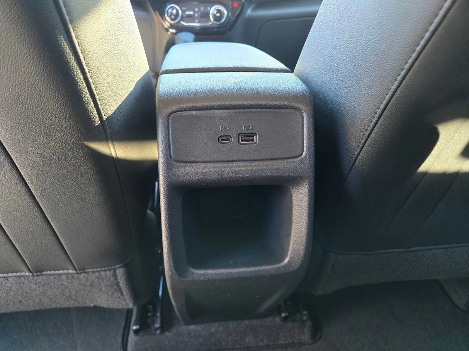 Used 2025 Summit White Chevrolet LT image 15