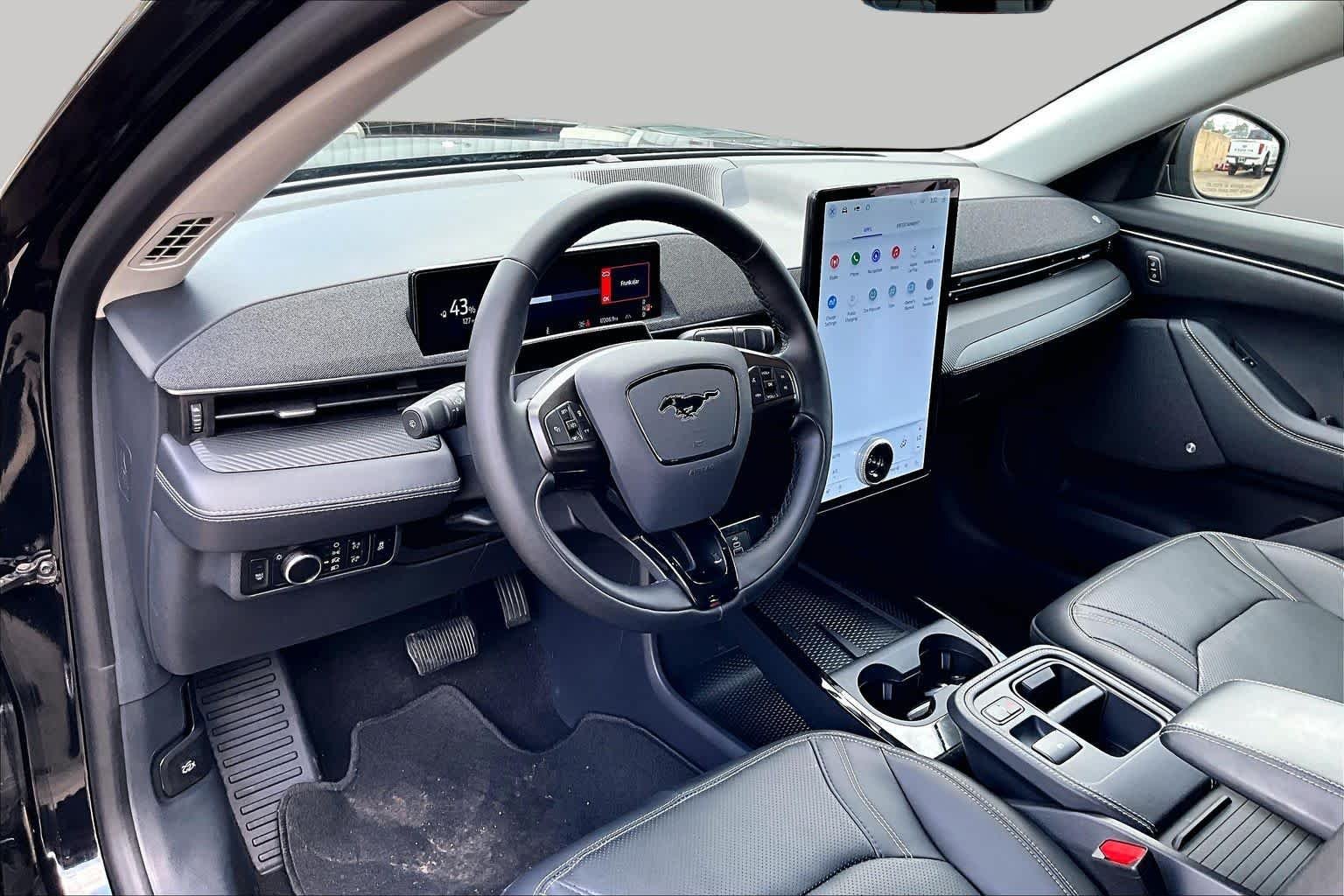 Used 2025 Shadow Black Ford Premium image 22