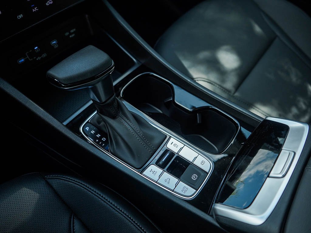 New 2026 Hampton Gray Hyundai SEL Plus AWD image 27