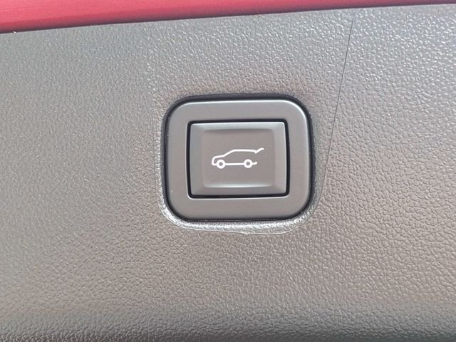Used 2025 Red Chevrolet RS image 13