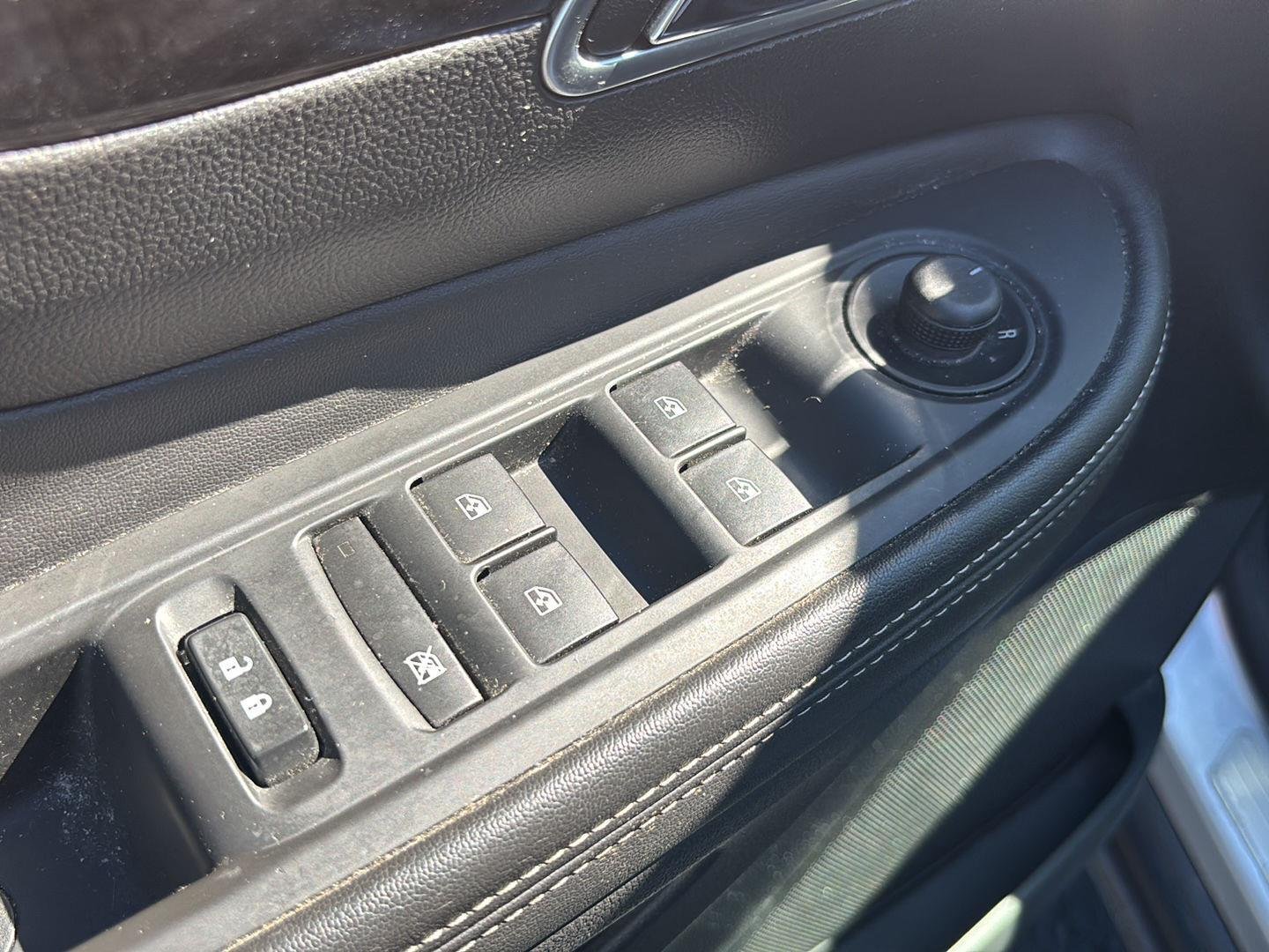Used 2016 Quicksilver Metallic Buick  image 8