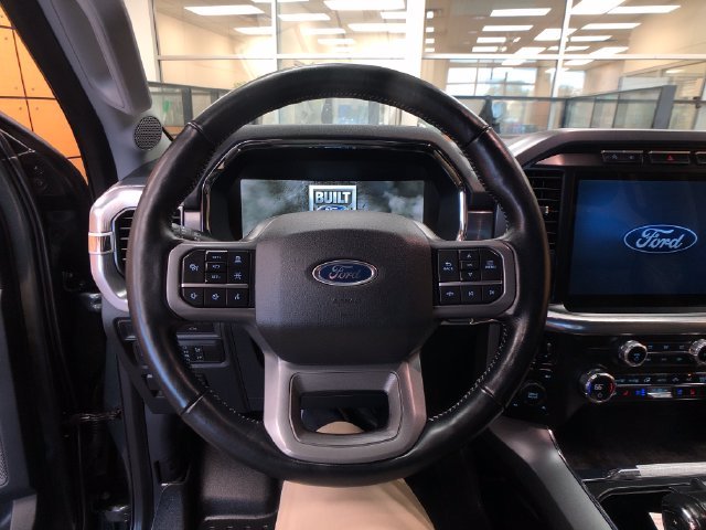 Certified Used 2021 Guard Metallic Ford Lariat image 13