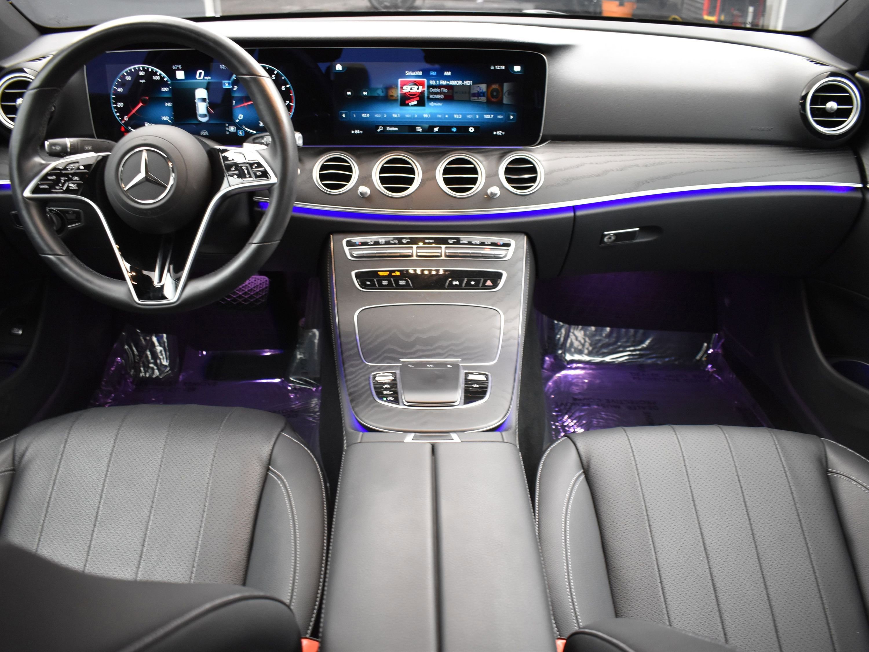 2022 Mercedes-Benz E-Class E350 - Photo 14