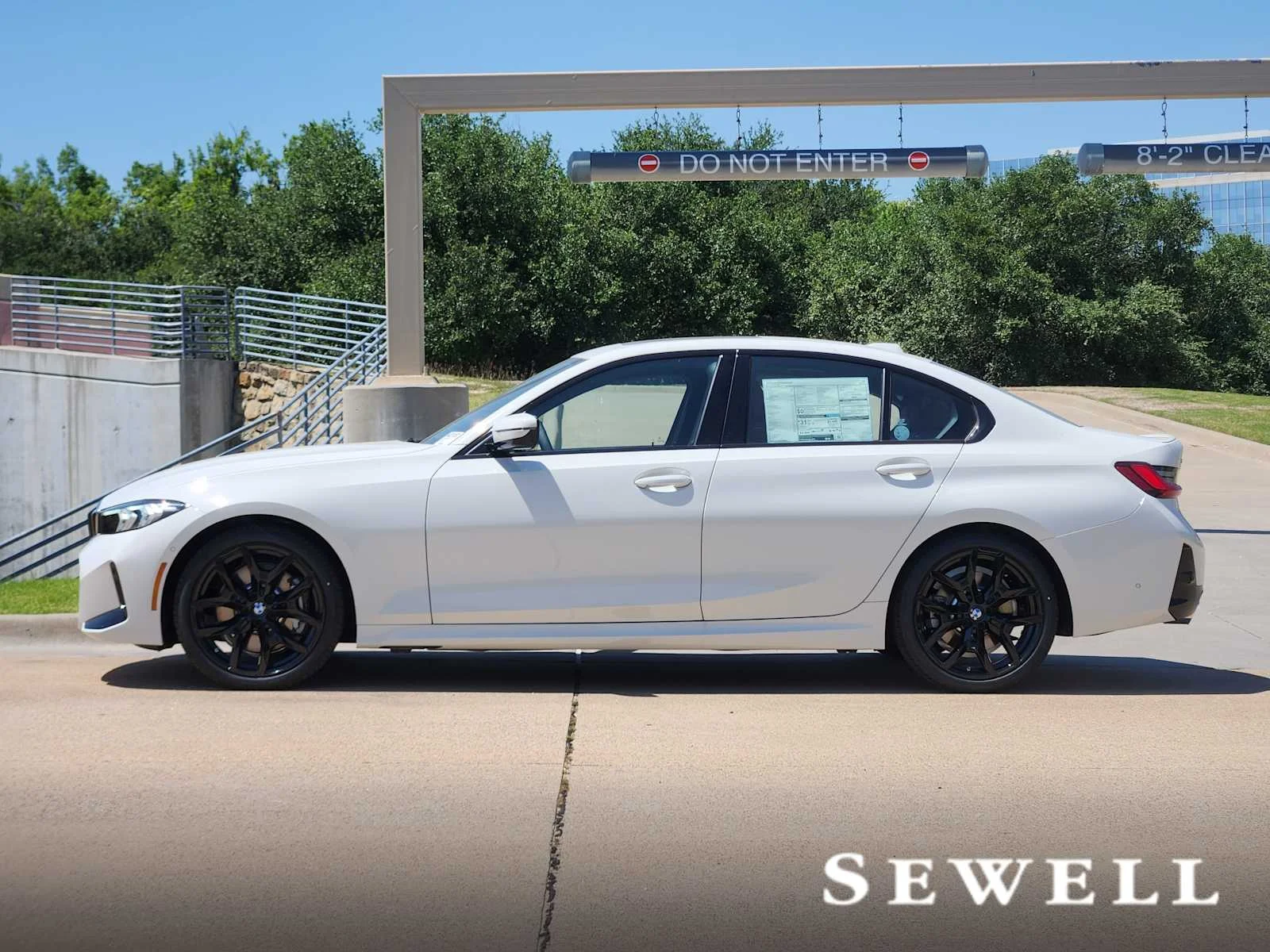 New 2026 Alpine White BMW 330i image 2