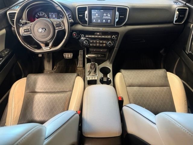 Used 2019 Red Kia EX image 10