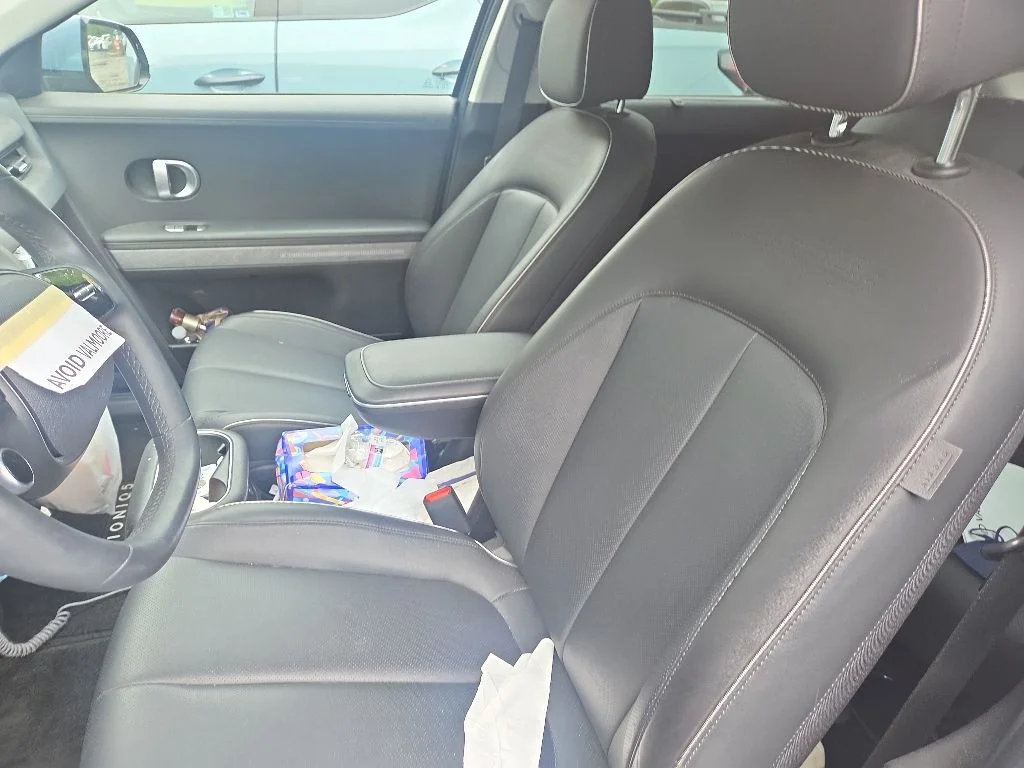 Used 2023 Blue Hyundai Limited image 5