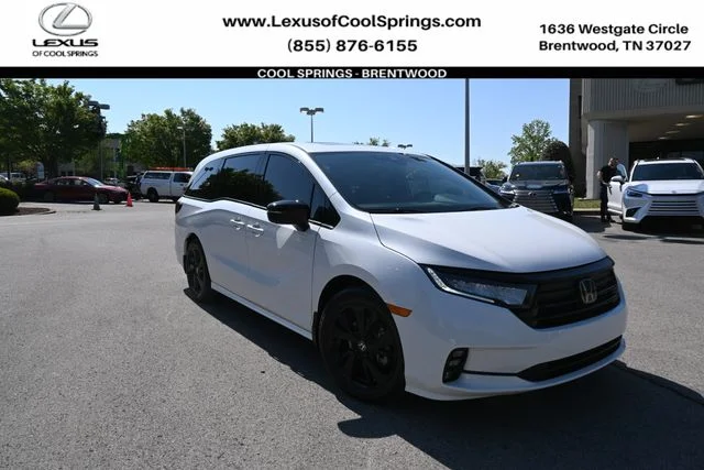 2023 Honda Odyssey SPORT's photo
