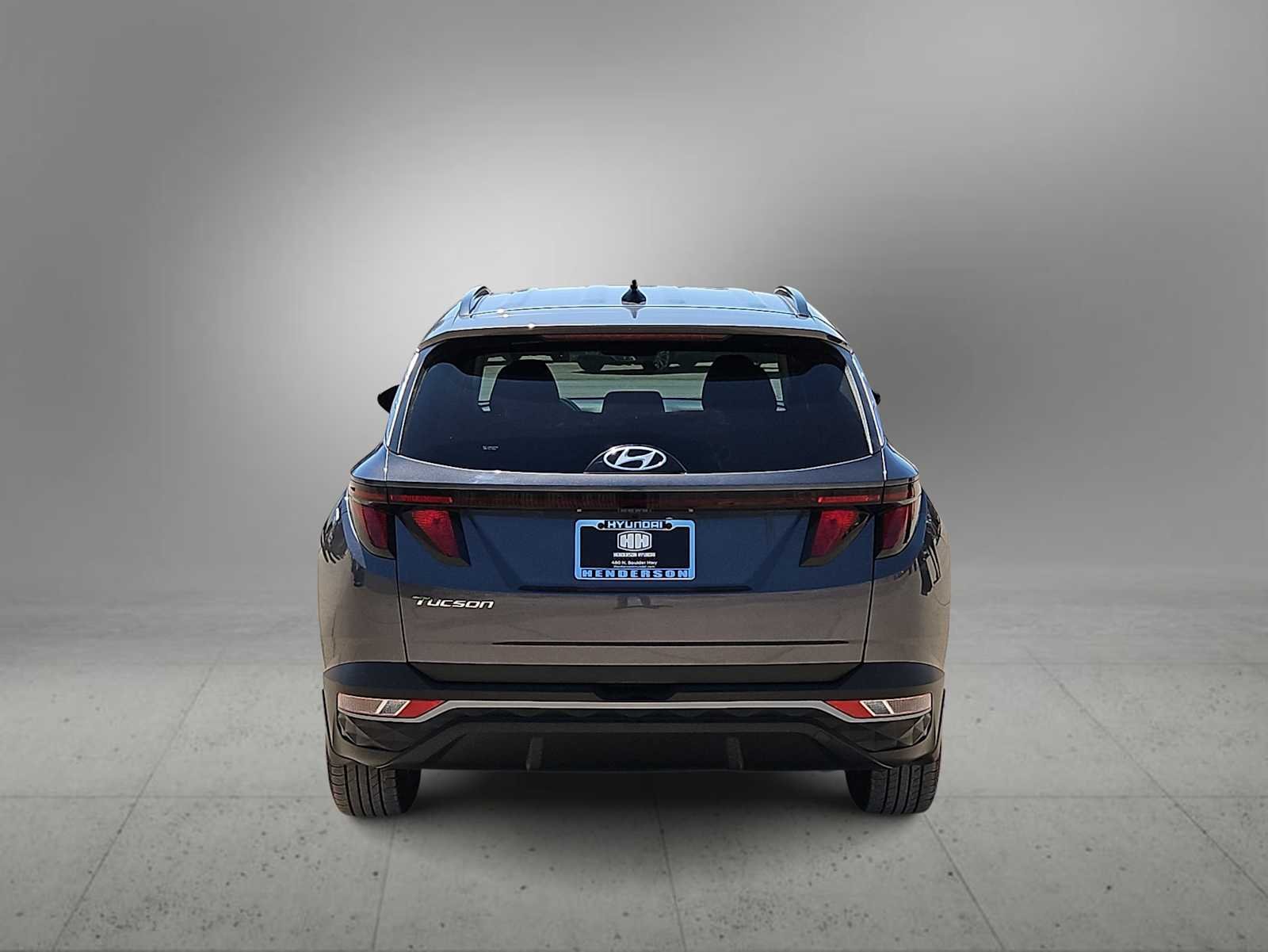 Certified Used 2024 Titan Gray Hyundai SEL image 7