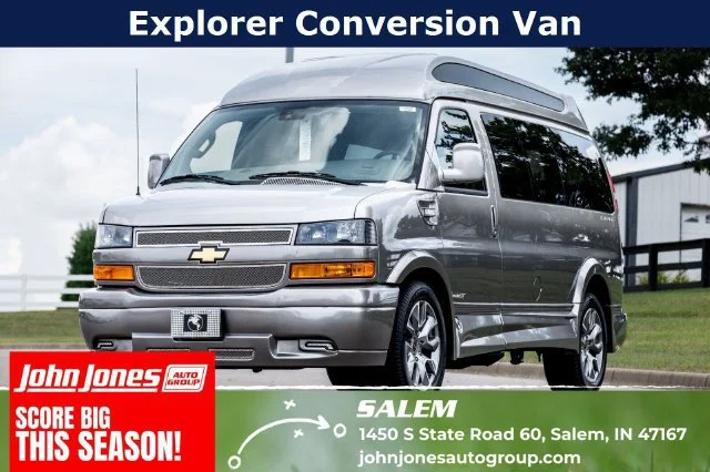2026 Chevrolet Express Cargo WT