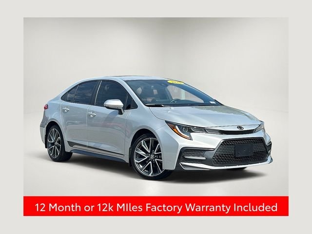 Certified Used 2022 Silver Toyota SE image 1