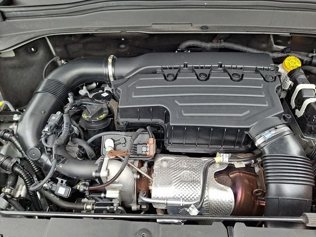 Used 2023 Black Jeep Altitude image 29