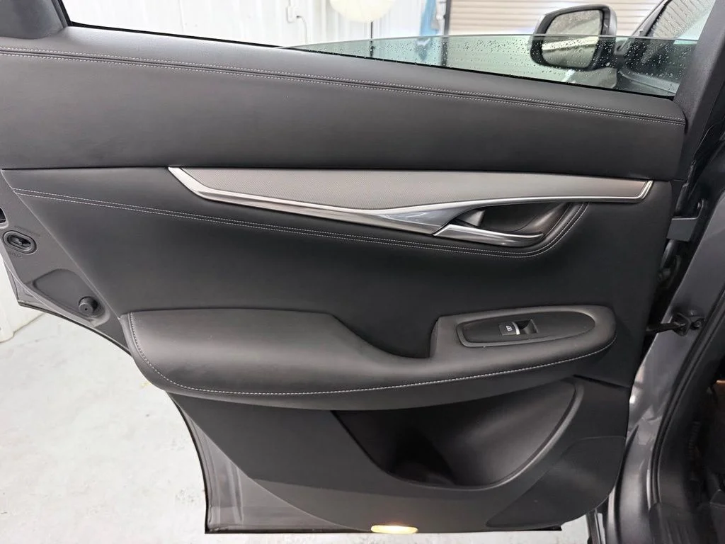 Used 2023 Gray INFINITI LUXE image 28