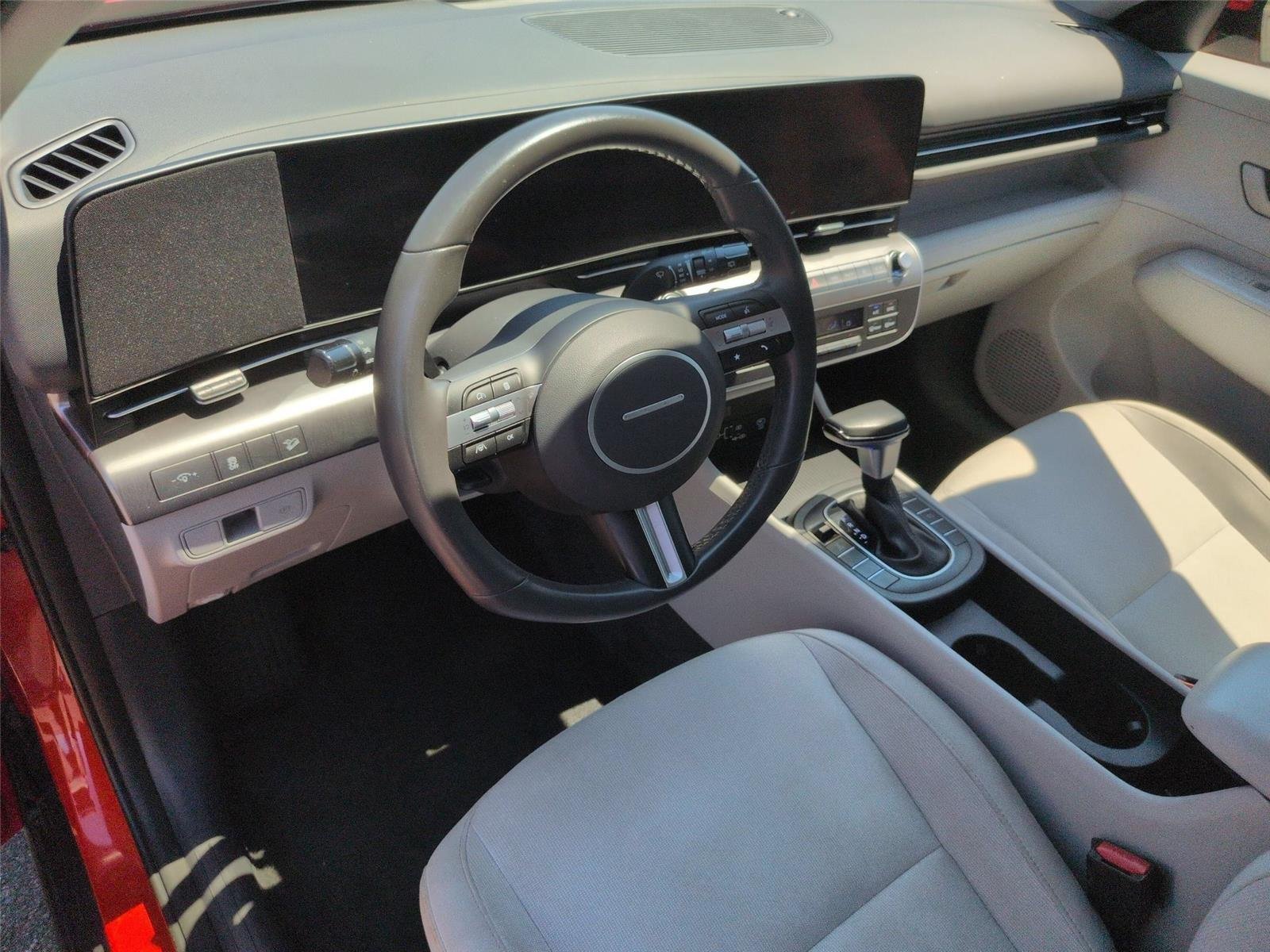 Used 2025 Soultronic Orange Pearl Hyundai SEL image 19