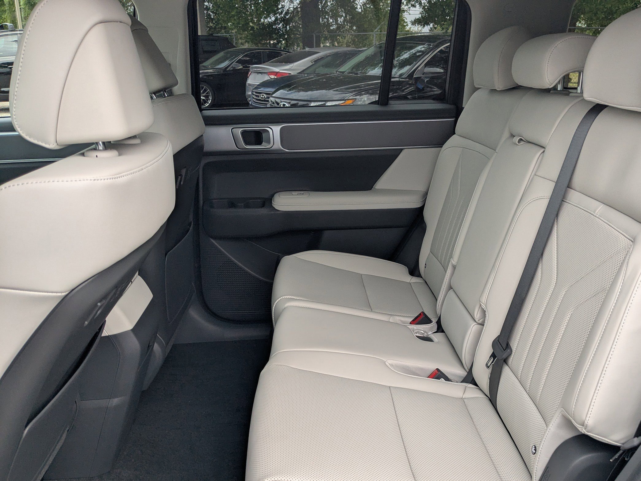 New 2026 Rockwood Green Hyundai SEL image 12