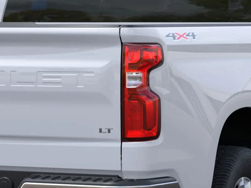 New 2026 Summit White Chevrolet LT (2FL) image 11