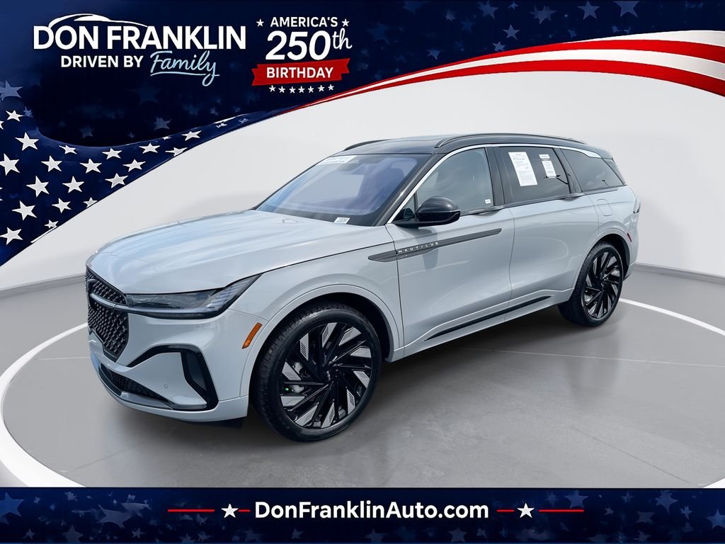 2026 Lincoln Nautilus Black Label AWD's photo