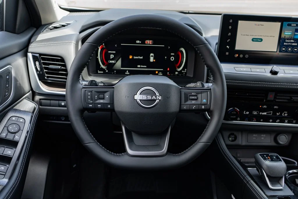New 2026 Everest White Pearl TriCoat Nissan Platinum image 13