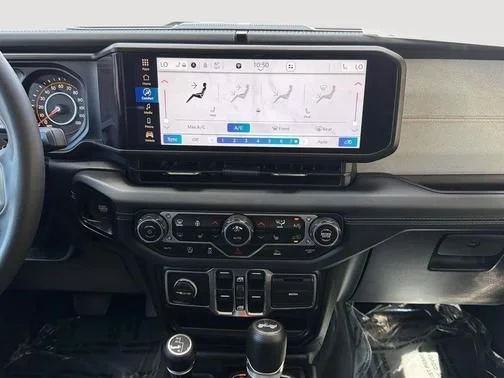 Used 2024 White Jeep Sahara image 11