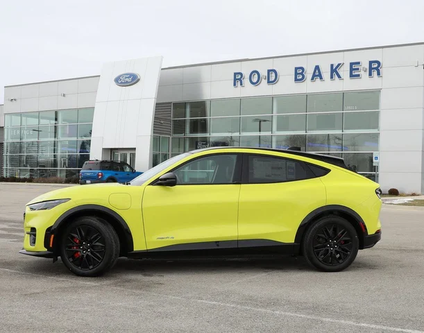 2025 Ford Mustang Mach-E Premium