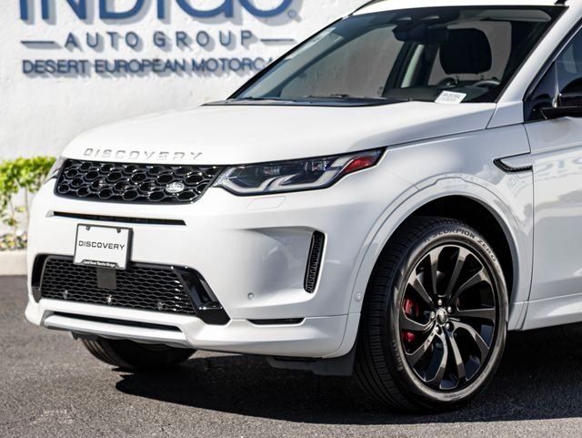 Used 2024 Ostuni Pearl White Land Rover S image 2