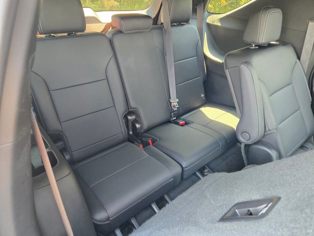 2026 Chevrolet Traverse LT - Photo 12