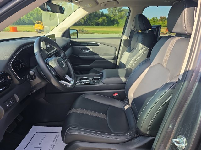 Used 2023 Gray Honda Touring image 18