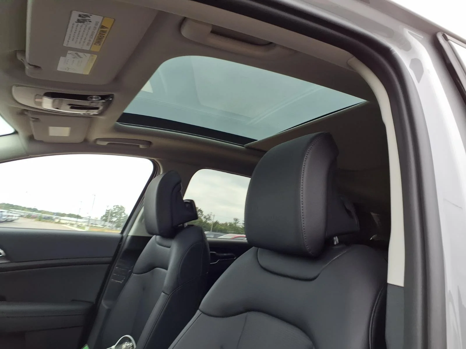 New 2027 Wolf Gray Kia EX image 12