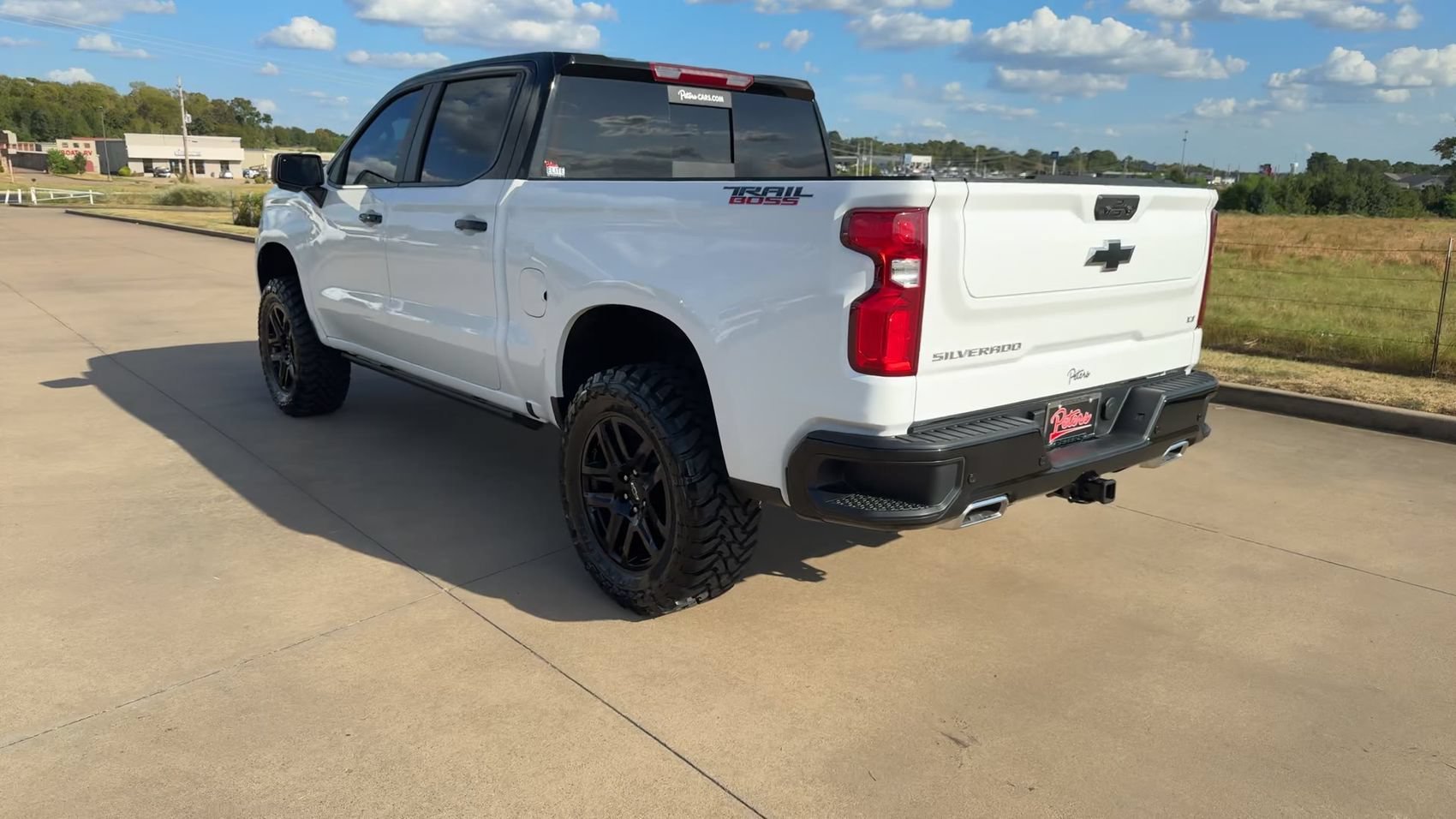 New 2026 Summit White Chevrolet LT Trail Boss image 7