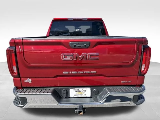 Used 2022 Cayenne Red Tintcoat GMC SLT image 4