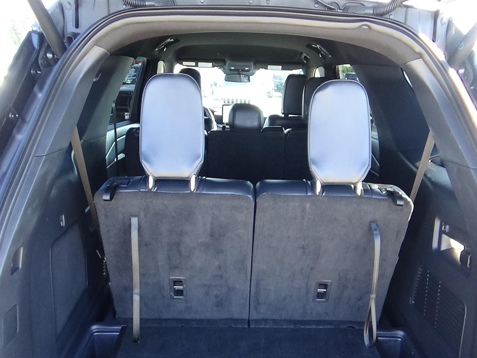 Used 2025 Carbonized Gray (m7) Ford ST-Line image 10