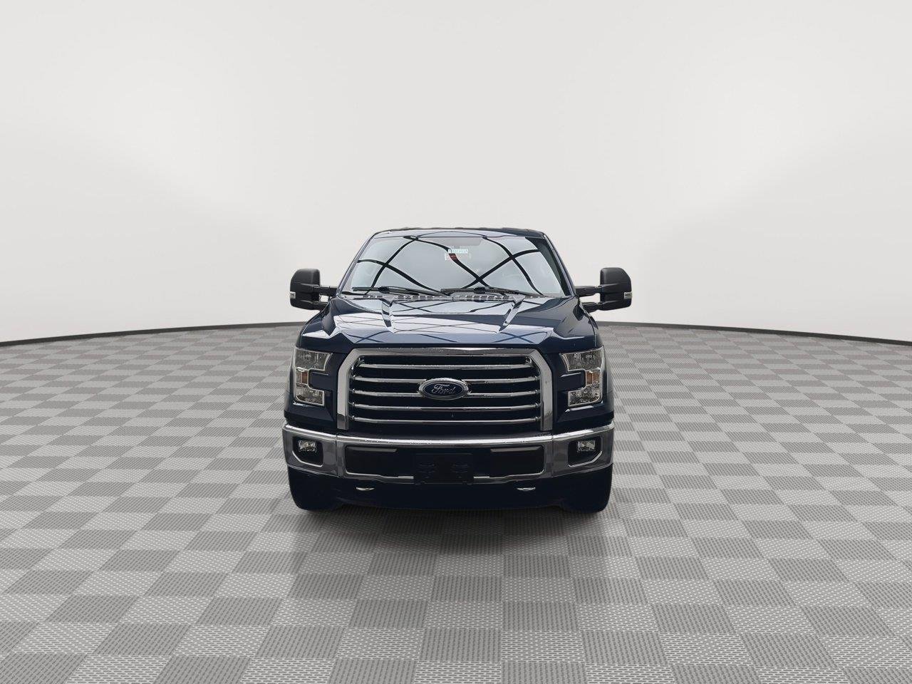 Used 2016 Blue Jeans Metallic Ford XLT image 32