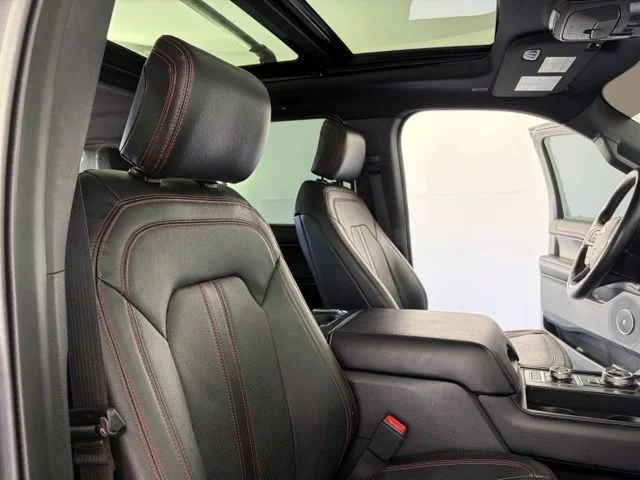 Used 2019 Gray Ford Limited image 31