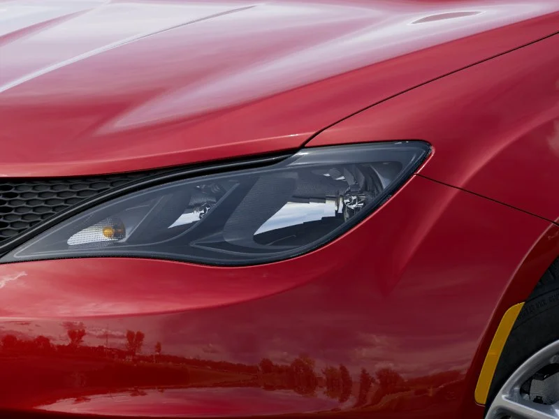 New 2027 Red Hot Pearl-Coat Exterior Paint Chrysler LX image 6
