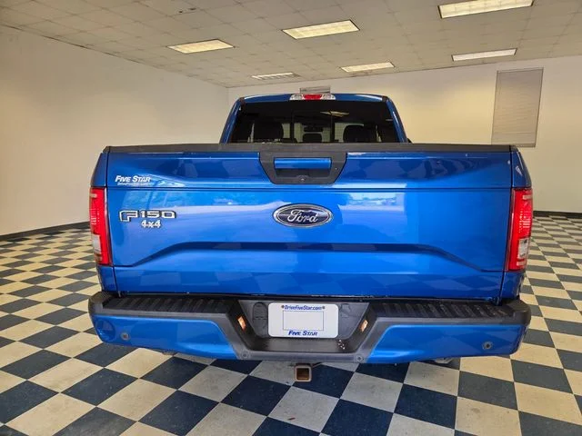 Used 2016 Blue Ford XLT image 6