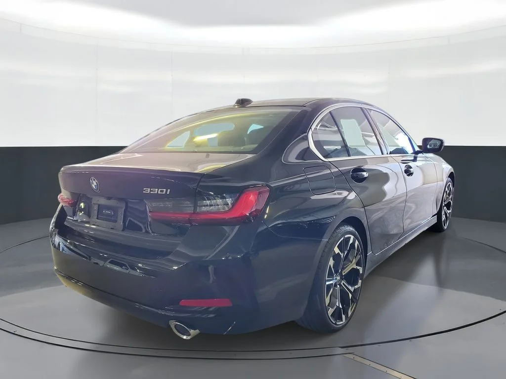 Used 2026 Black BMW 330i image 3