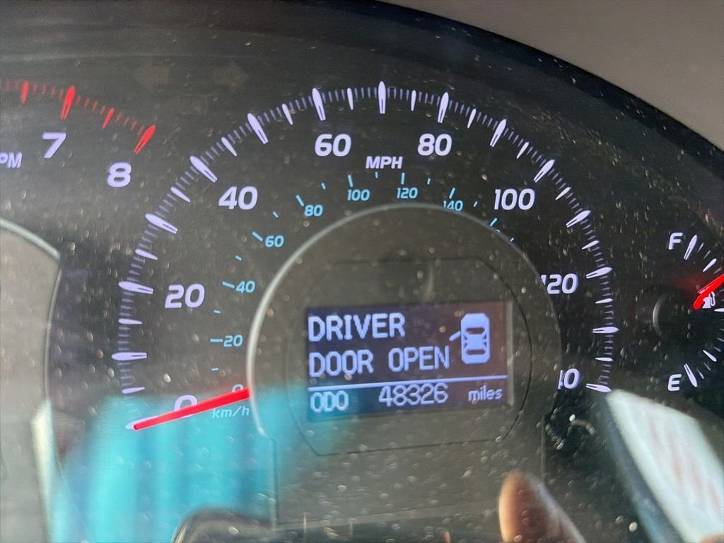 Used 2011 Silver Toyota XLE image 4