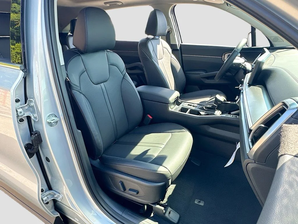 2026 Kia Sorento EX - Photo 30