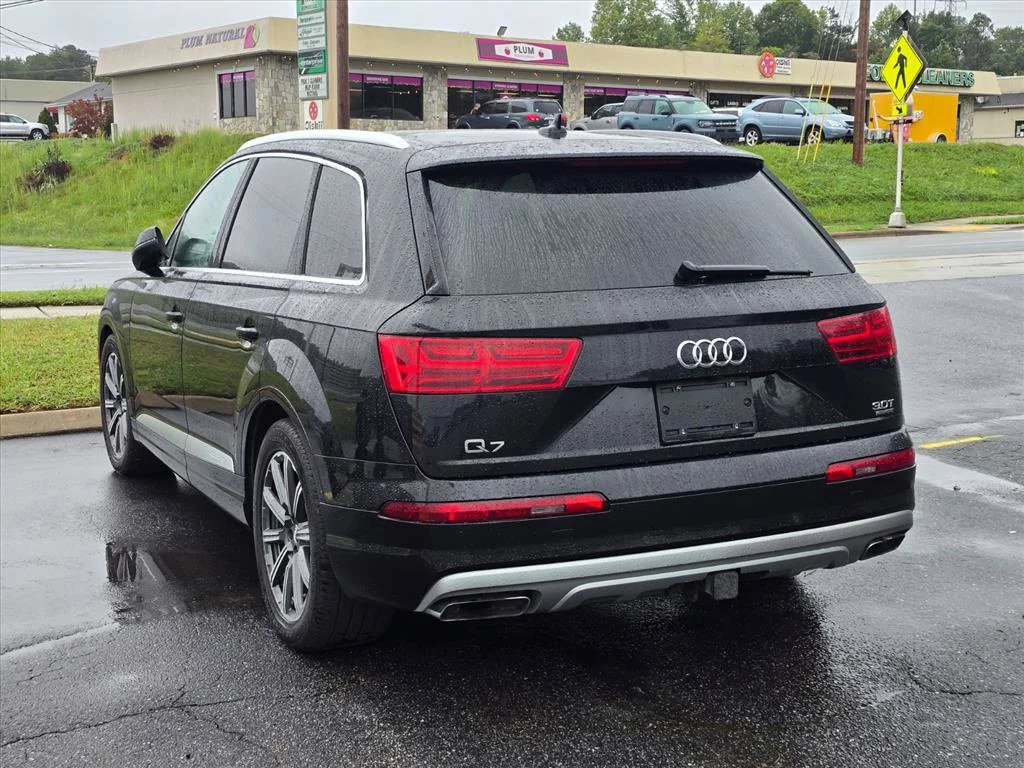 Used 2017 Black Audi 3.0T Prestige image 12