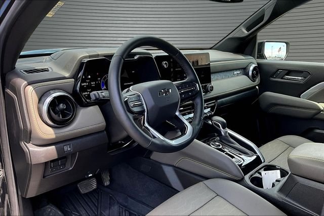 Used 2025 Black Chevrolet ZR2 image 17