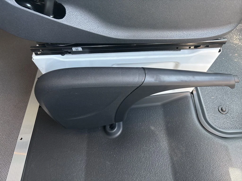 New 2026  Mercedes-Benz Ranger Contractor PKG/Roof Rack image 23