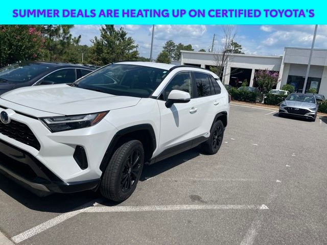 2023 Toyota RAV4 Hybrid SE
