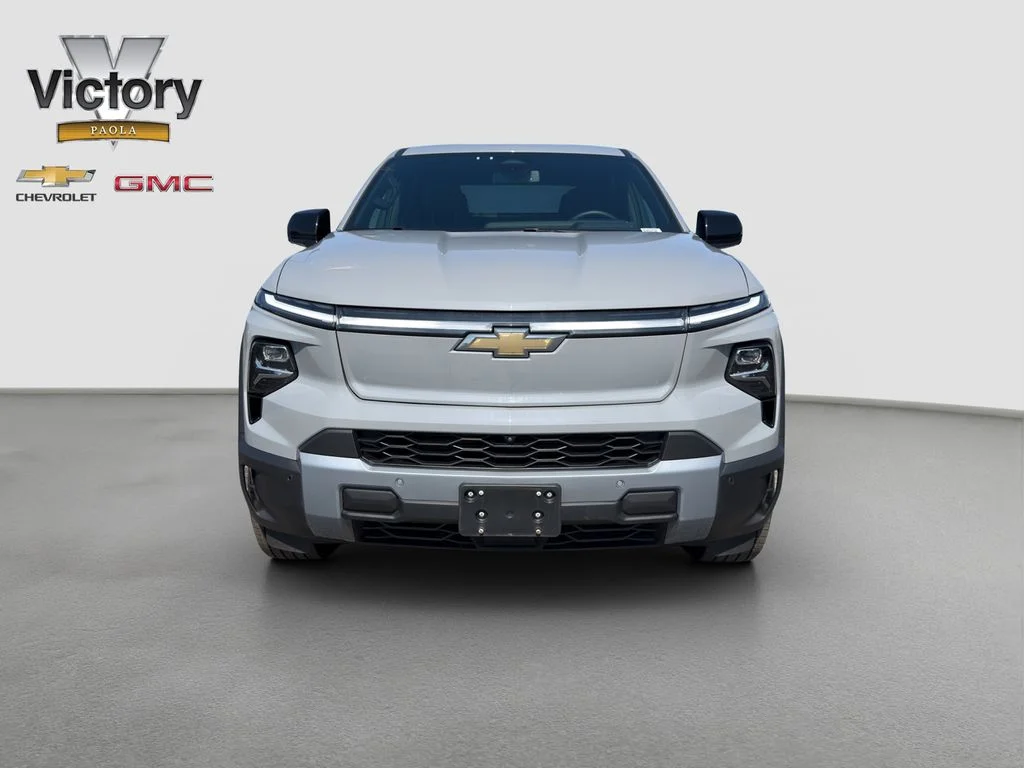 Used 2025 Chevrolet Silverado EV LT with VIN 1GC10ZED5SU403732 for sale in Kansas City