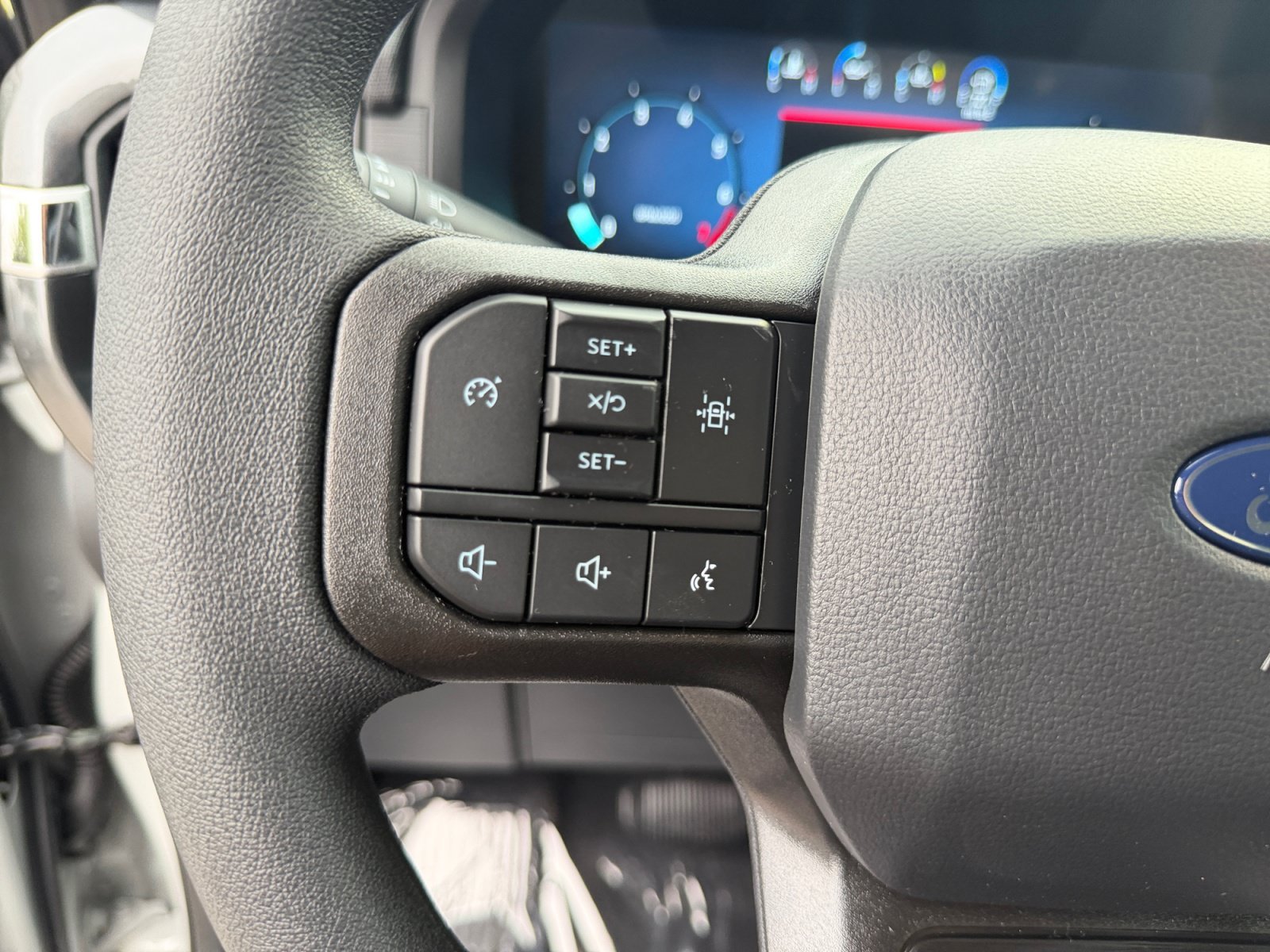 New 2026 Avalanche Ford STX image 24